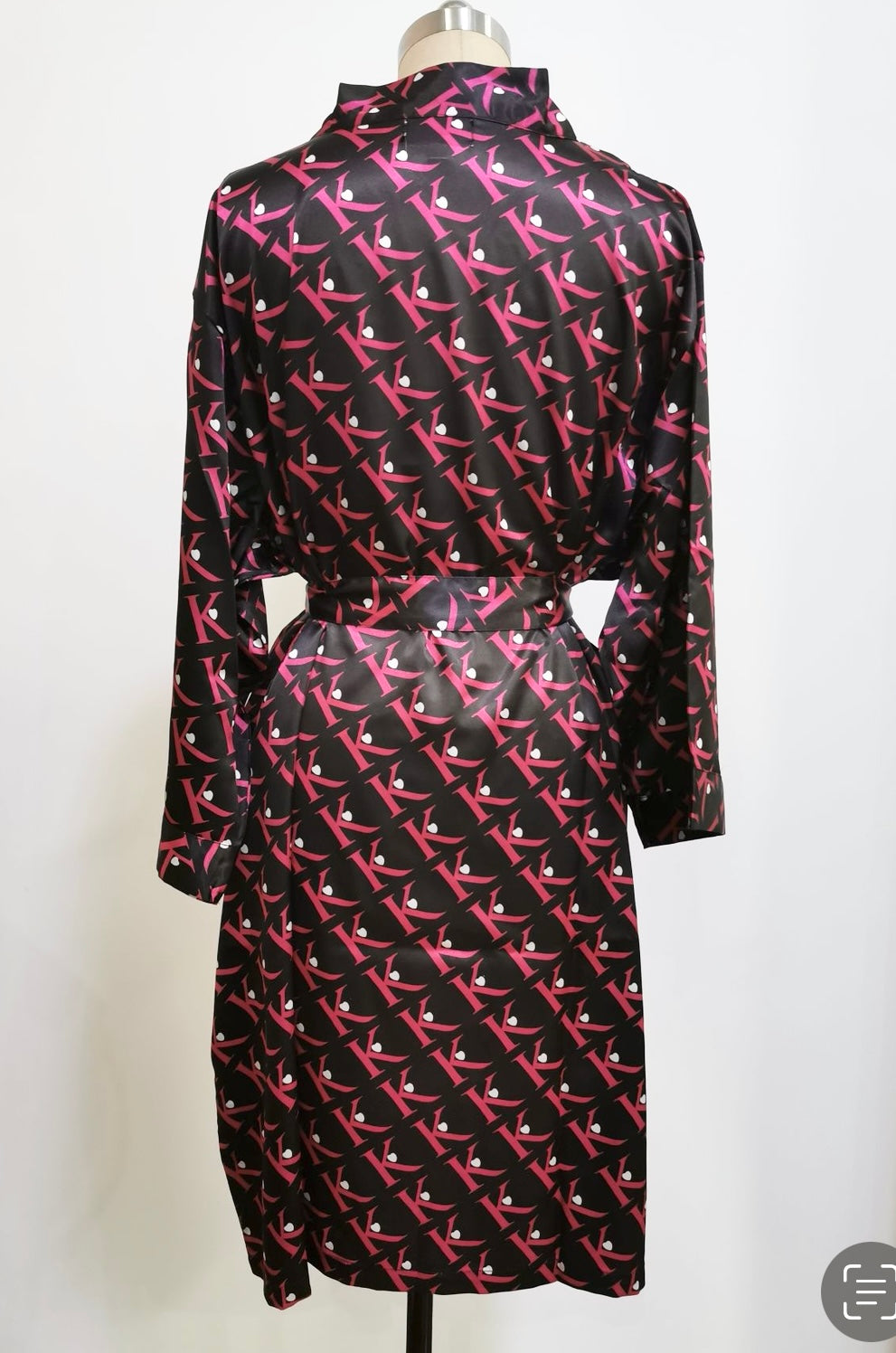 Logo "Hair Barb" Silk Kimono